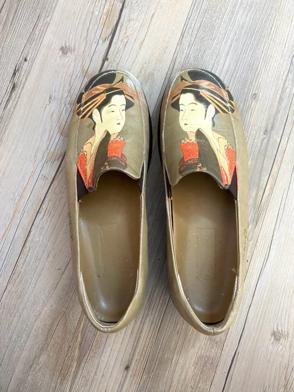 Icon Geisha Print Slip On Loafers Size 7